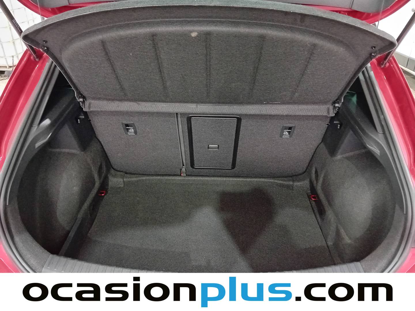 Fotos maletero Cupra León CUPRA León 1.5 eTSI DSG (150 CV)