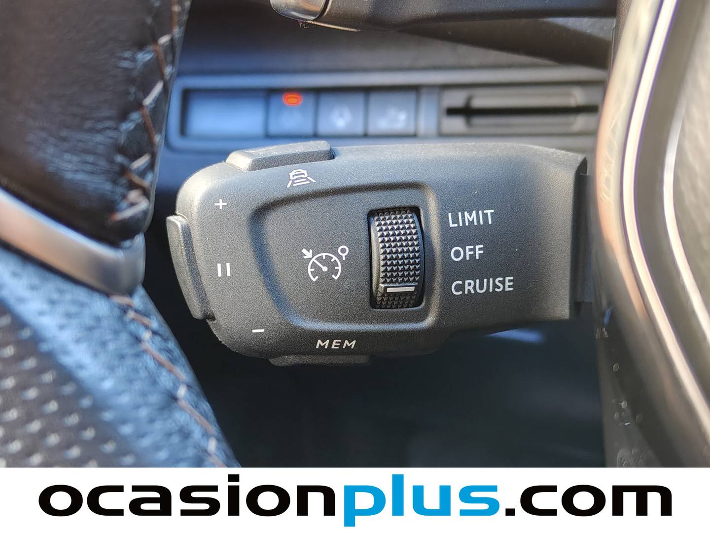 Foto Peugeot 3008 Peugeot 3008 PureTech 130 S&S GT EAT8 (130 CV)