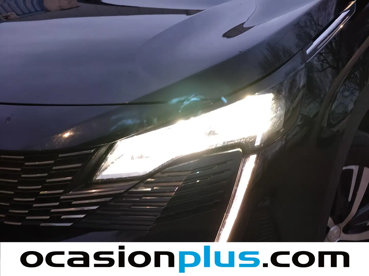 Foto Peugeot 5008 Peugeot 5008 PureTech 130 S&S Allure Pack EAT8 (130 CV) 7 Plazas