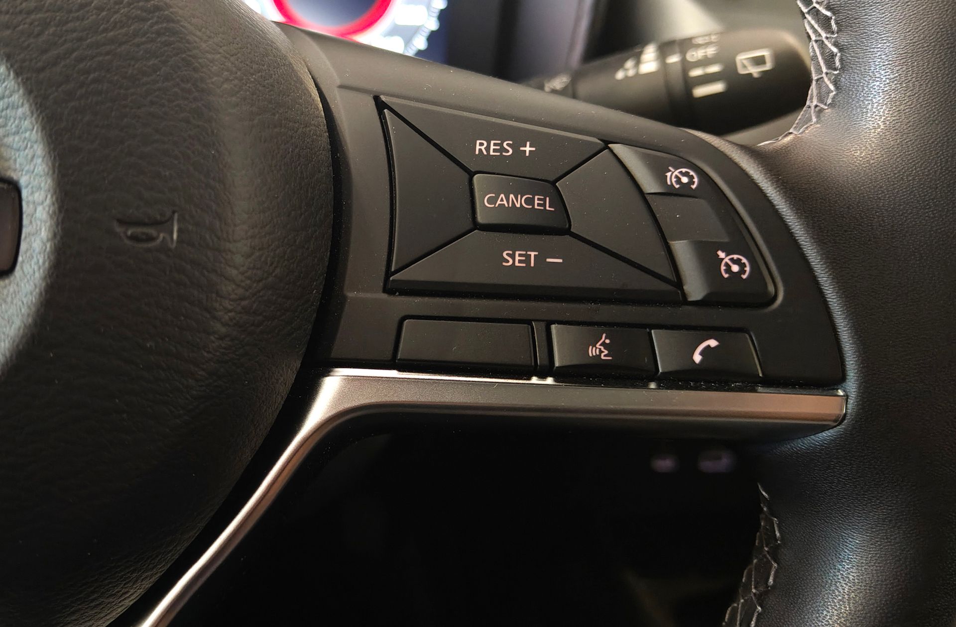 Nissan Juke DIG-T N-Connecta 4x2 - foto 24