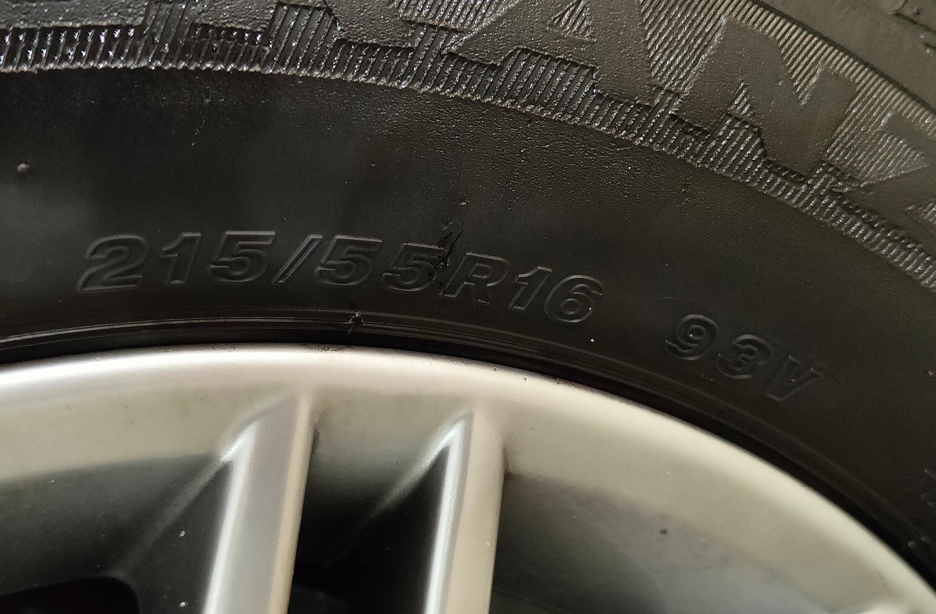 Ford C-Max 1.0 EcoBoost Trend+ - foto 34