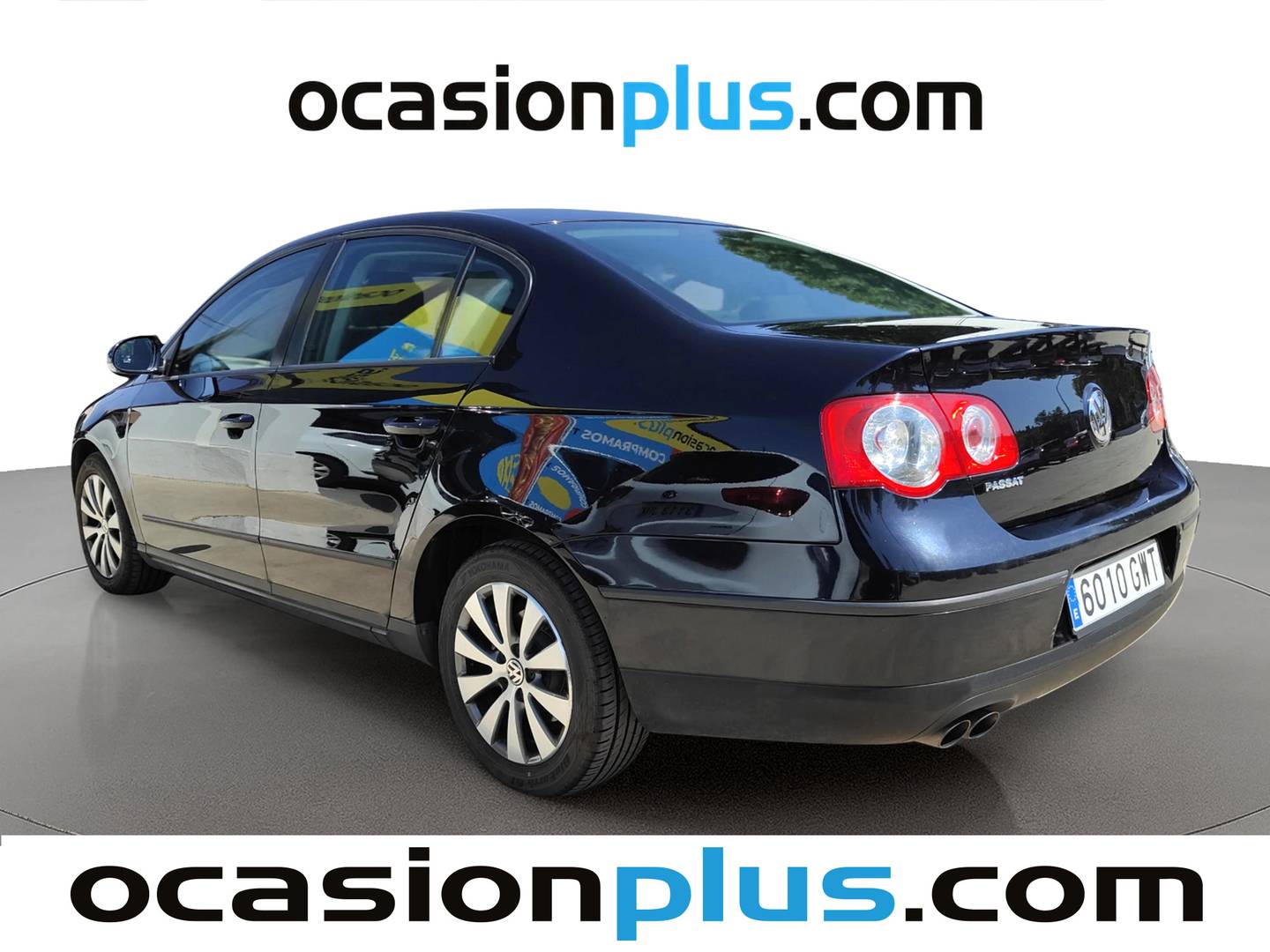 Foto trasera Volkswagen Passat Volkswagen Passat 2.0 TDI DPF Edition Plus (110 CV) izquierda