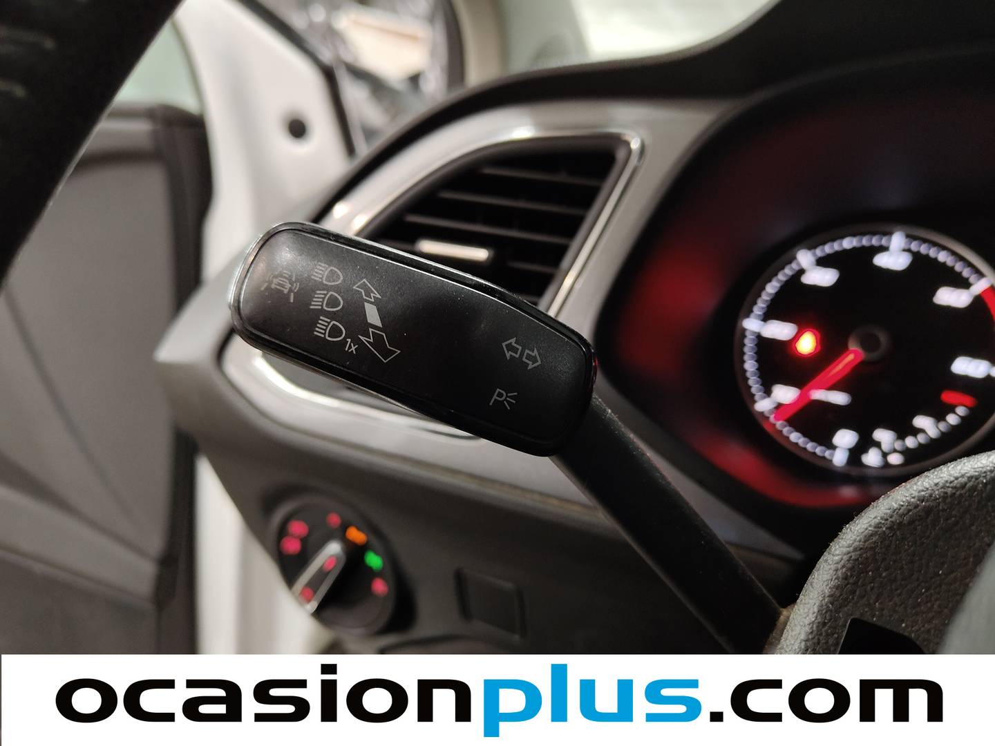 Seat León Seat León 1.6 TDI St&Sp I-Tech (105 CV) de ocasión