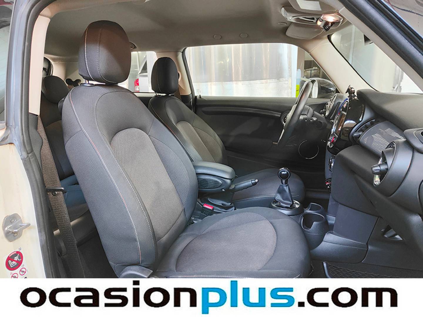 Foto Mini MINI MINI MINI 3 Puertas Cooper (136 CV)