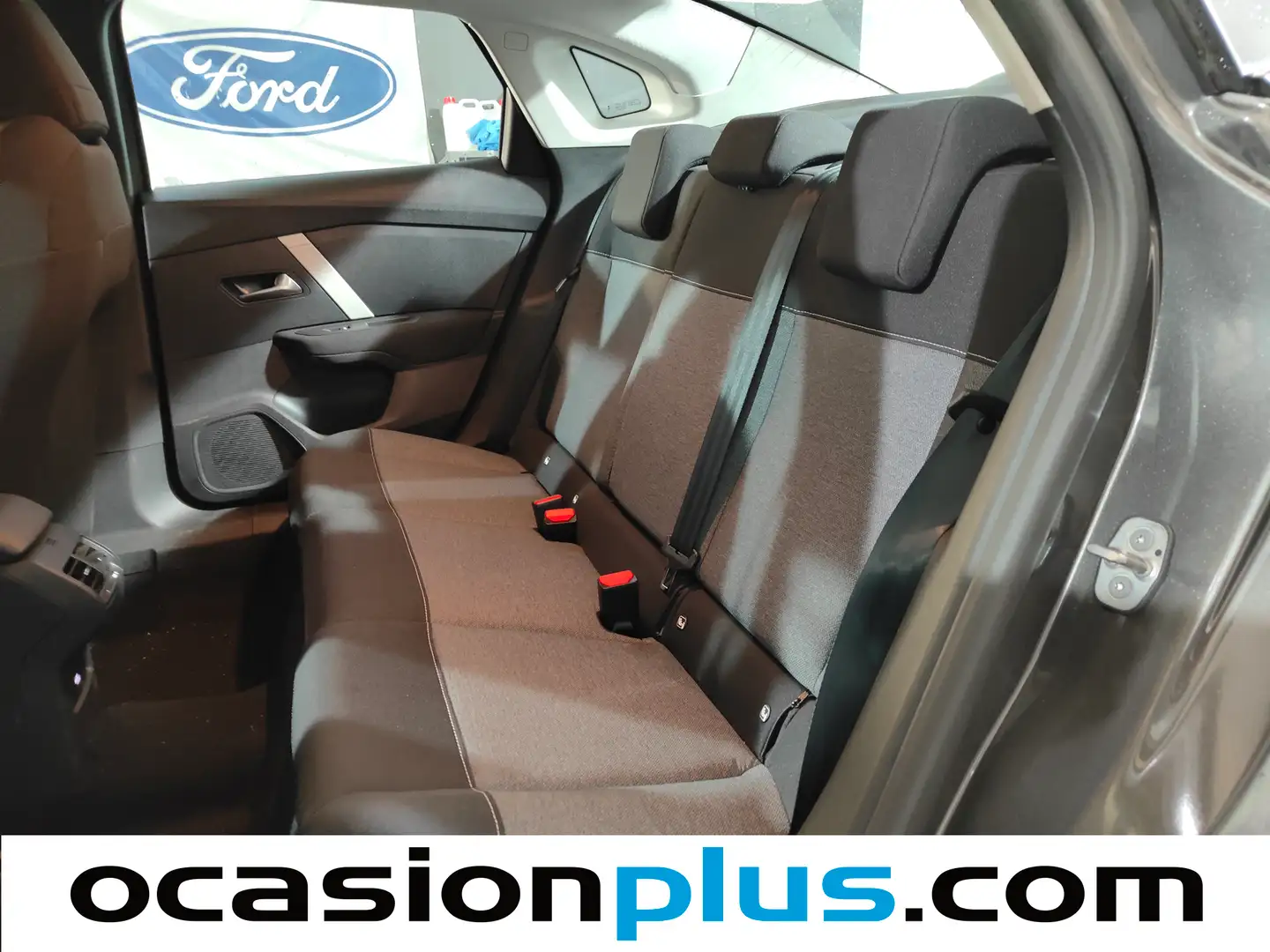 Foto Citroën C4 X Citroen C4 X PureTech 100 S&S 6v You (102 CV)