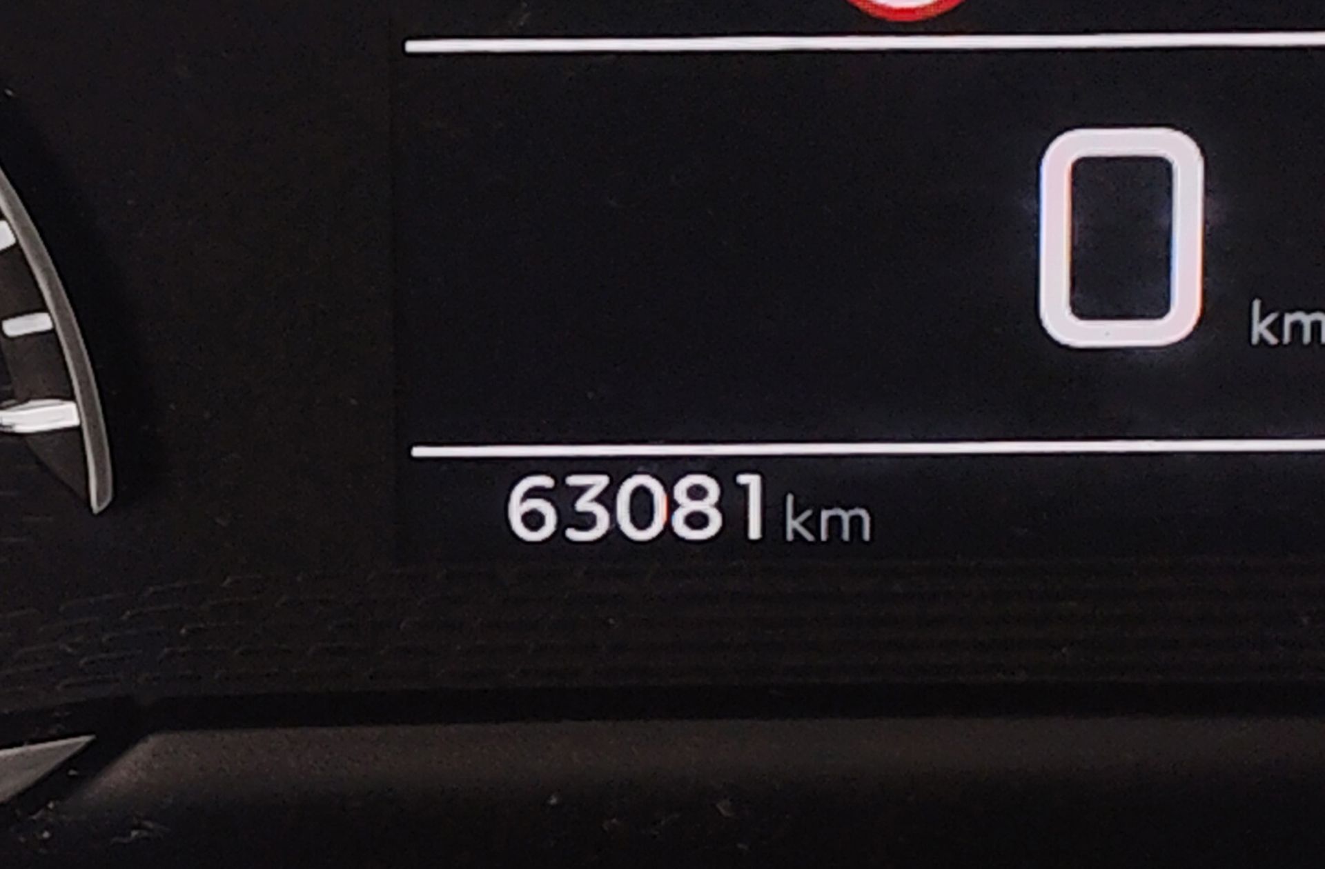 Peugeot 2008 PureTech 100 Active Pack - foto 9