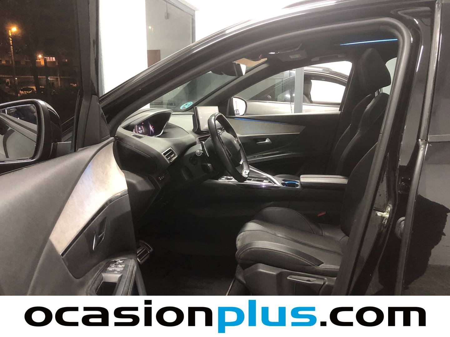 Foto Peugeot 3008 Peugeot 3008 PureTech 130 S&S GT EAT8 (130 CV)