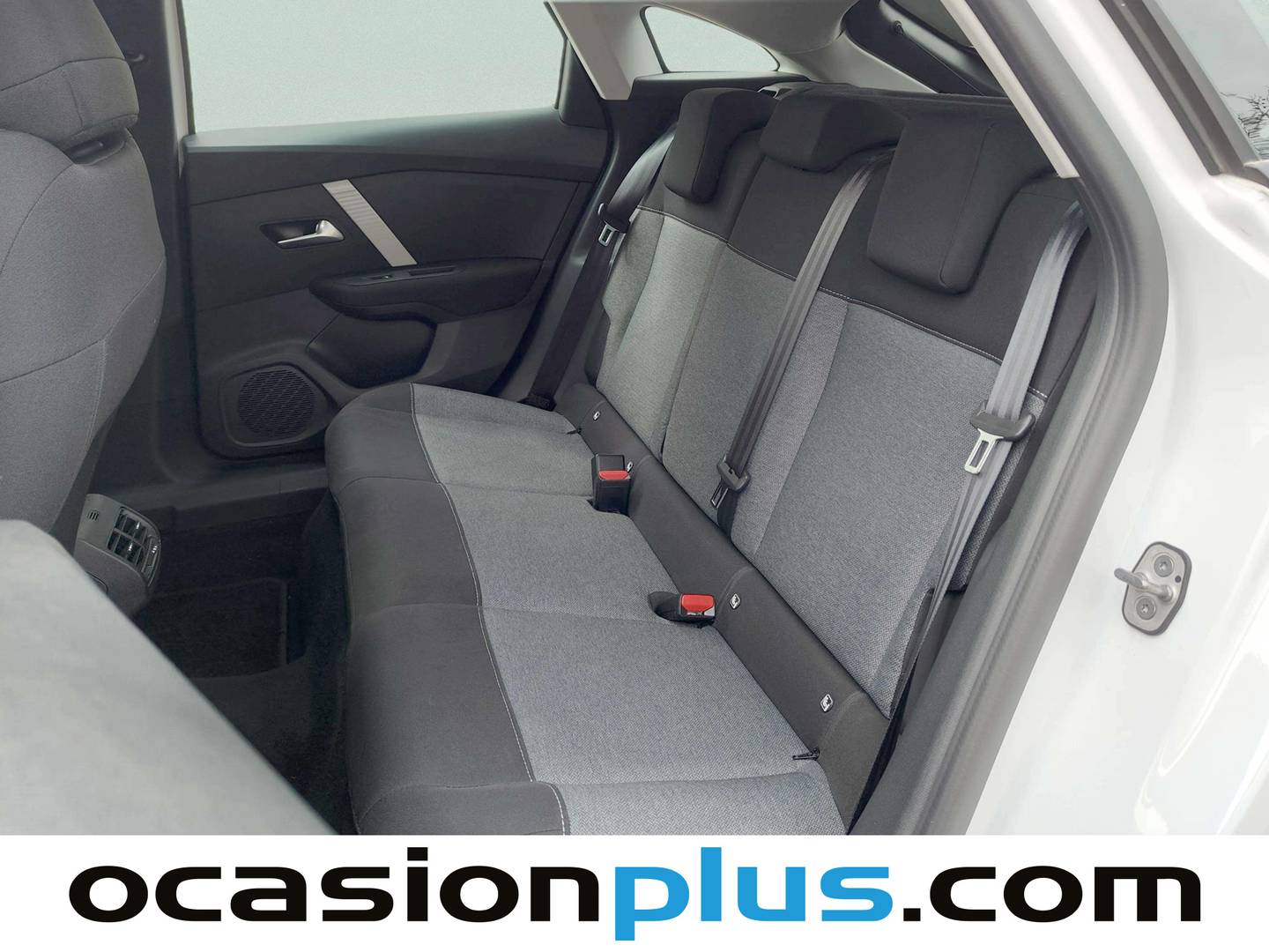 Foto asientos traseros Citroën C4 Citroen C4 BlueHDi 110 S&S Feel (110 CV)