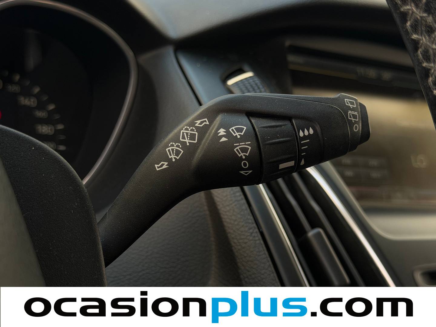 Ford Focus Ford Focus 1.6 TI-VCT Business (125 CV) seminuevo