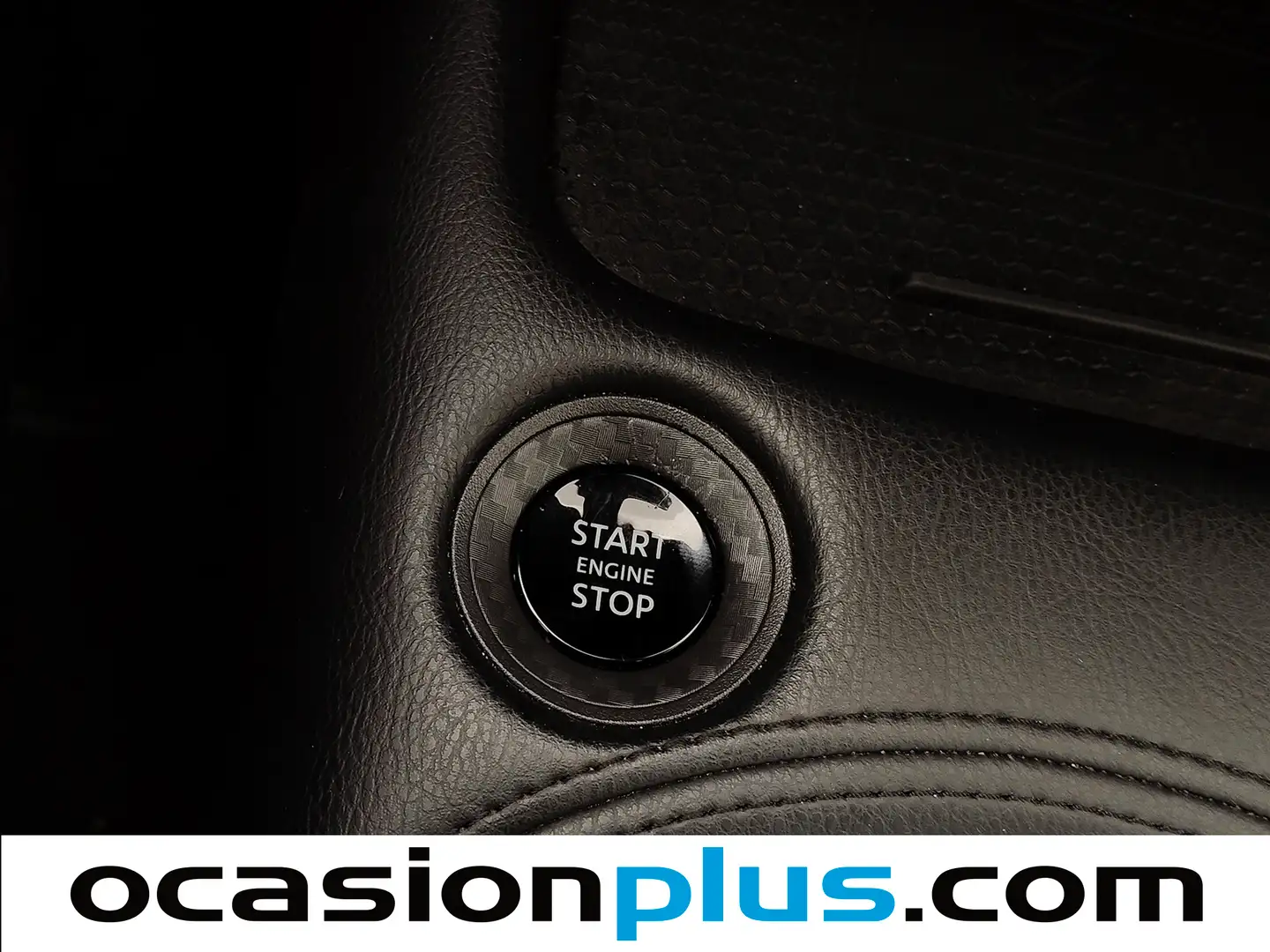 Foto Nissan JUKE Nissan Juke DIG-T N-Connecta 4x2 DCT (114 CV)