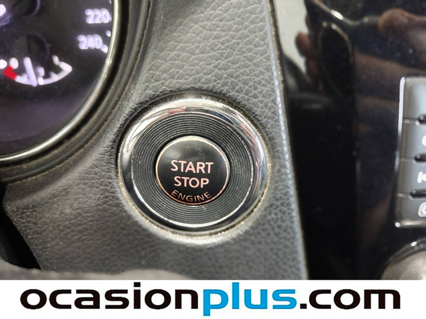 Foto Nissan QASHQAI Nissan Qashqai 1.6 dCi N-Connecta 4x2 XTronic (130 CV)