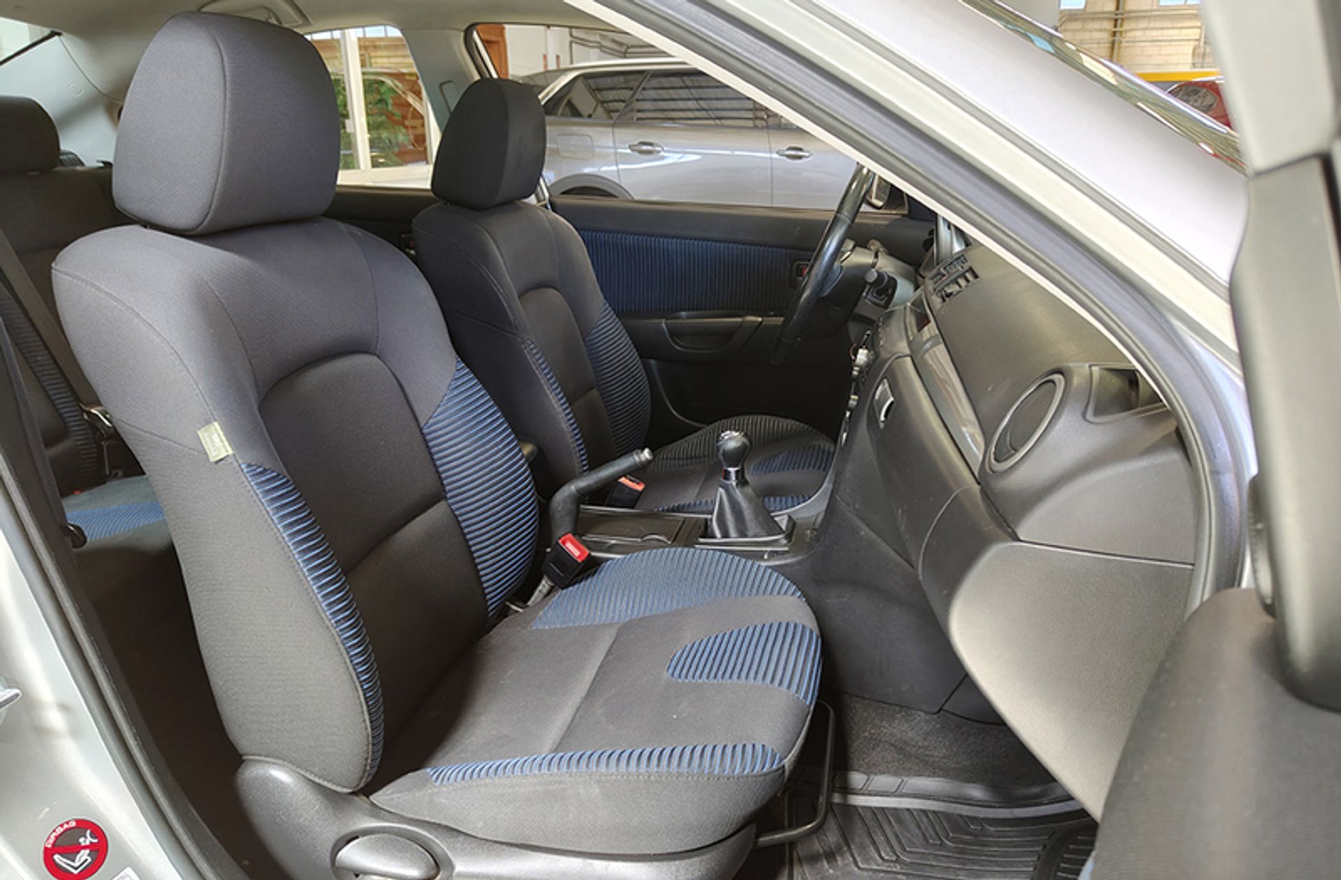 Mazda Mazda3 2.0 Sportive - foto 15