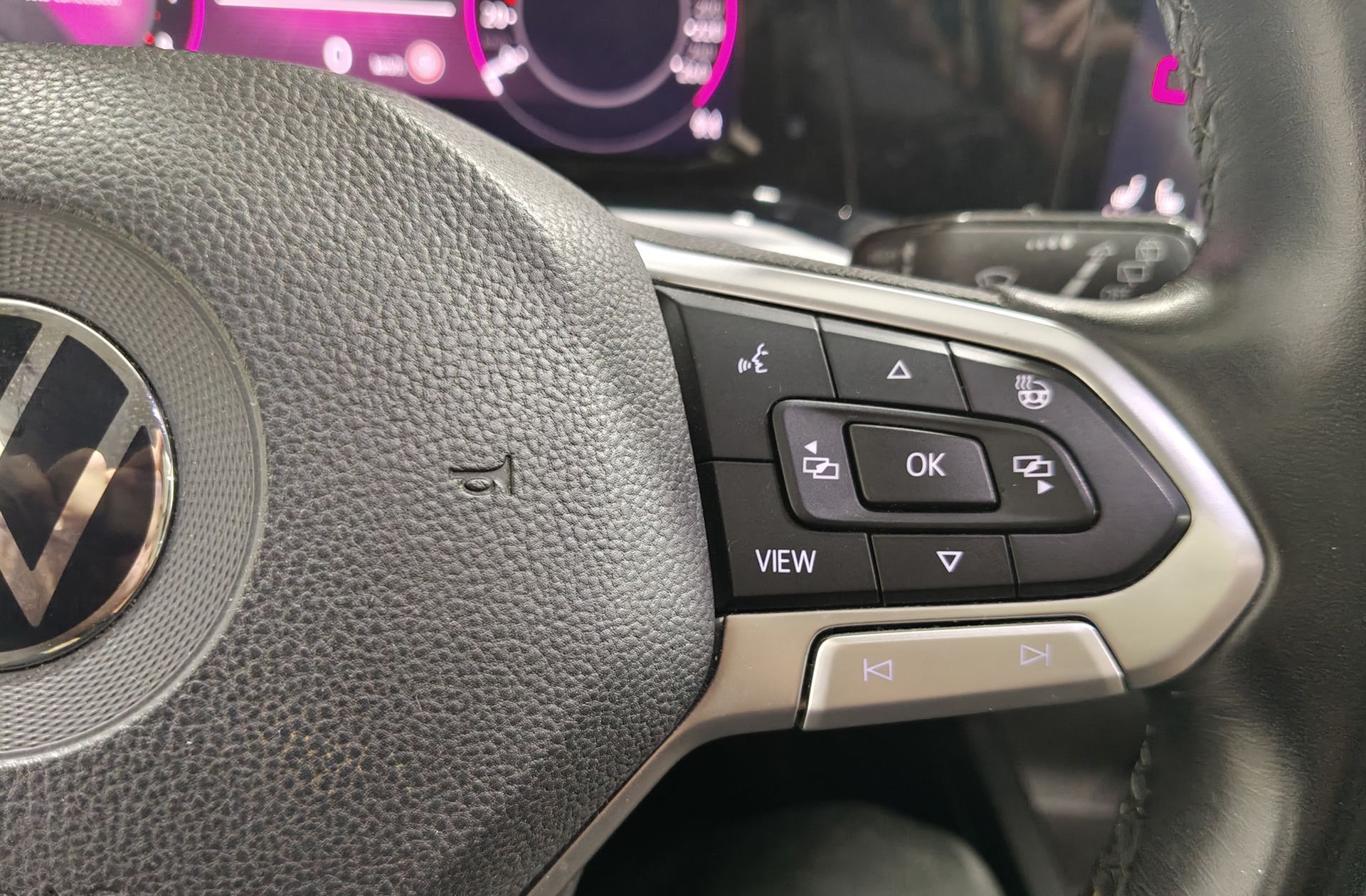 Volkswagen Golf Life 1.5 TSI - foto 28