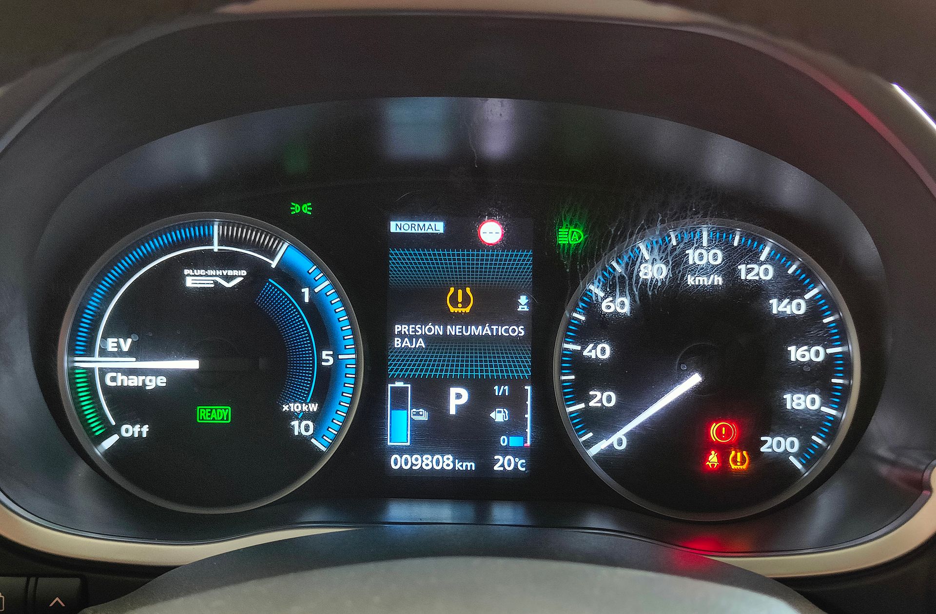 Mitsubishi Eclipse Cross 2.4 PHEV Kaiteki 4WD - foto 23
