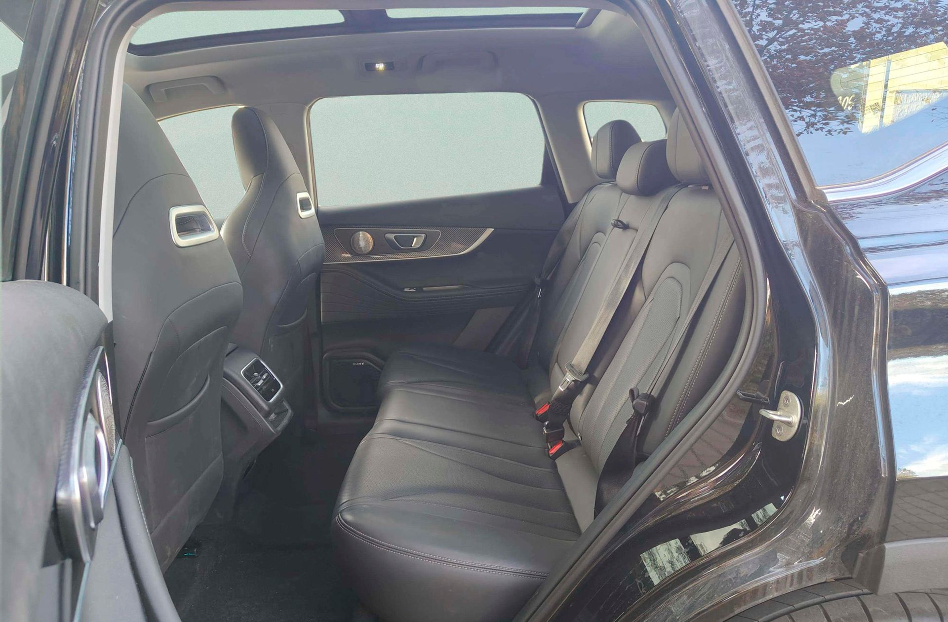 Ebro s700 1.6 T-GDi Luxury 7 DCT - foto 13