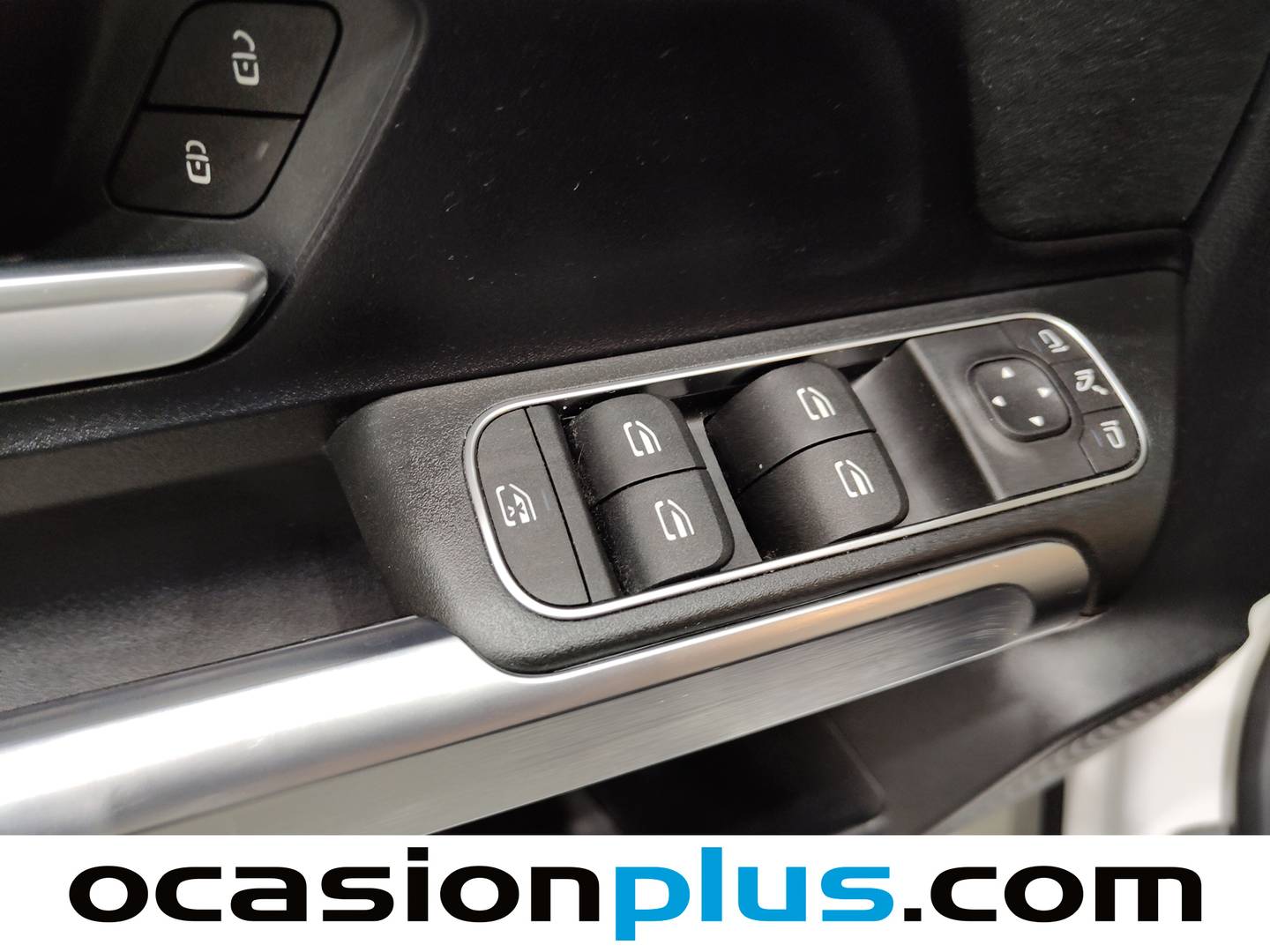 Foto Mercedes GLB Mercedes-Benz GLB 200 d 4Matic Pack AMG (150 CV)