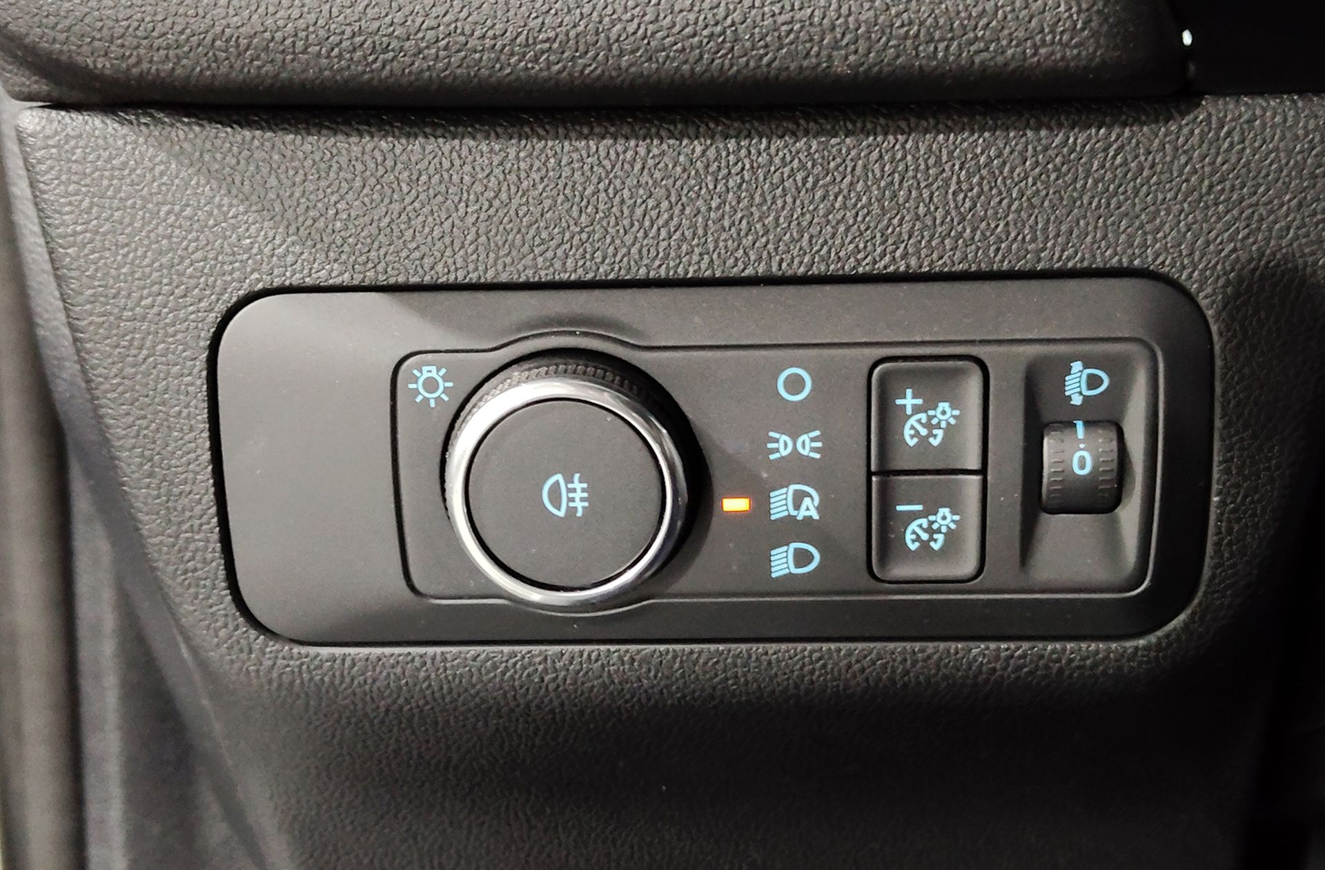 Ford Kuga 1.5T EcoBoost ST-Line 4x2 - foto 23