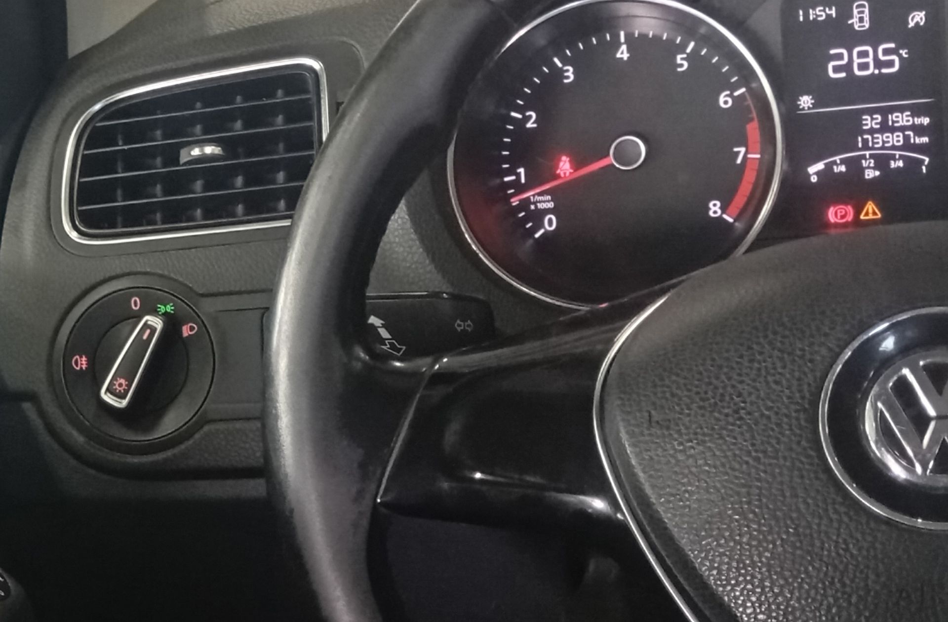 Volkswagen Polo Advance 1.2 TSI BMT - foto 23