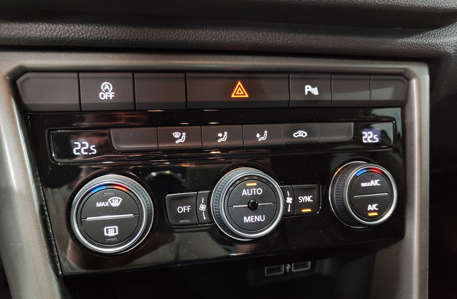 Volkswagen T-Roc Advance 1.5 TSI DSG - foto 29