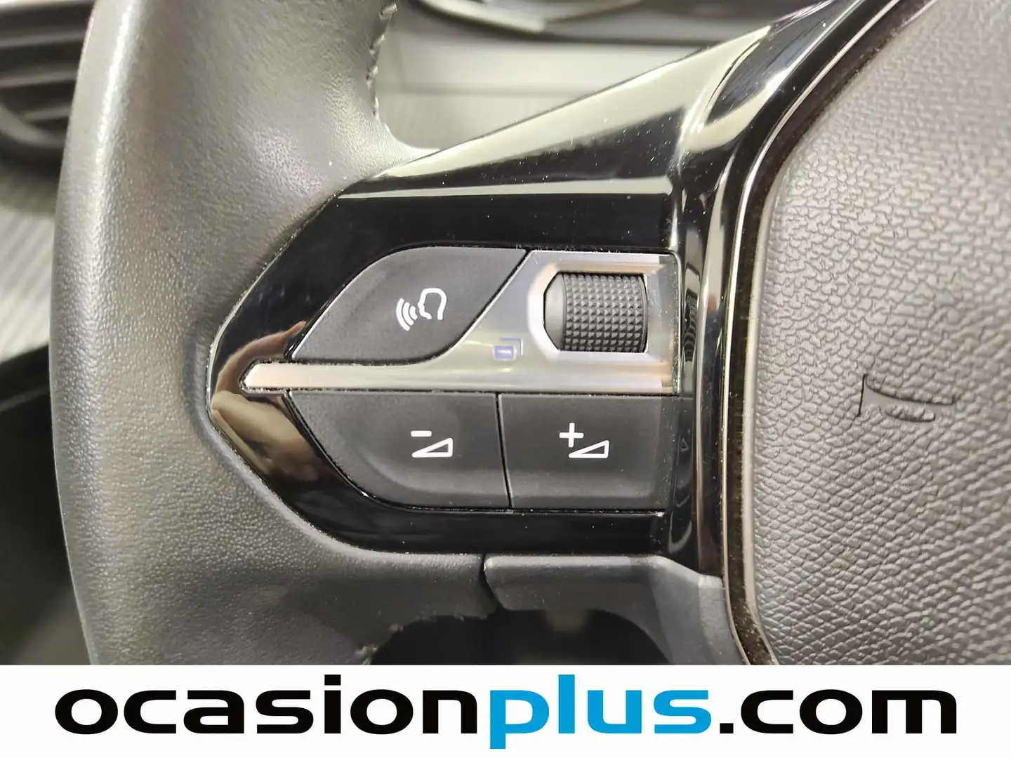 Foto Peugeot 2008 Peugeot 2008 PureTech 100 S&S Allure (100 CV)