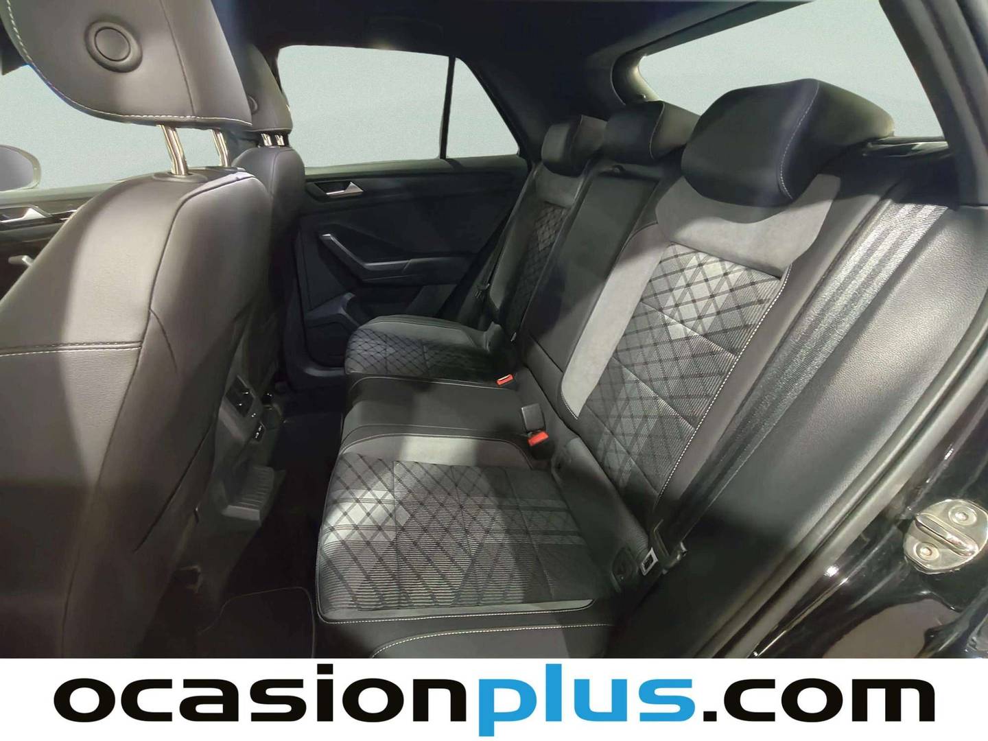 Foto asientos traseros Volkswagen T-Roc Volkswagen T-Roc R-Line 1.5 TSI (150 CV) DSG