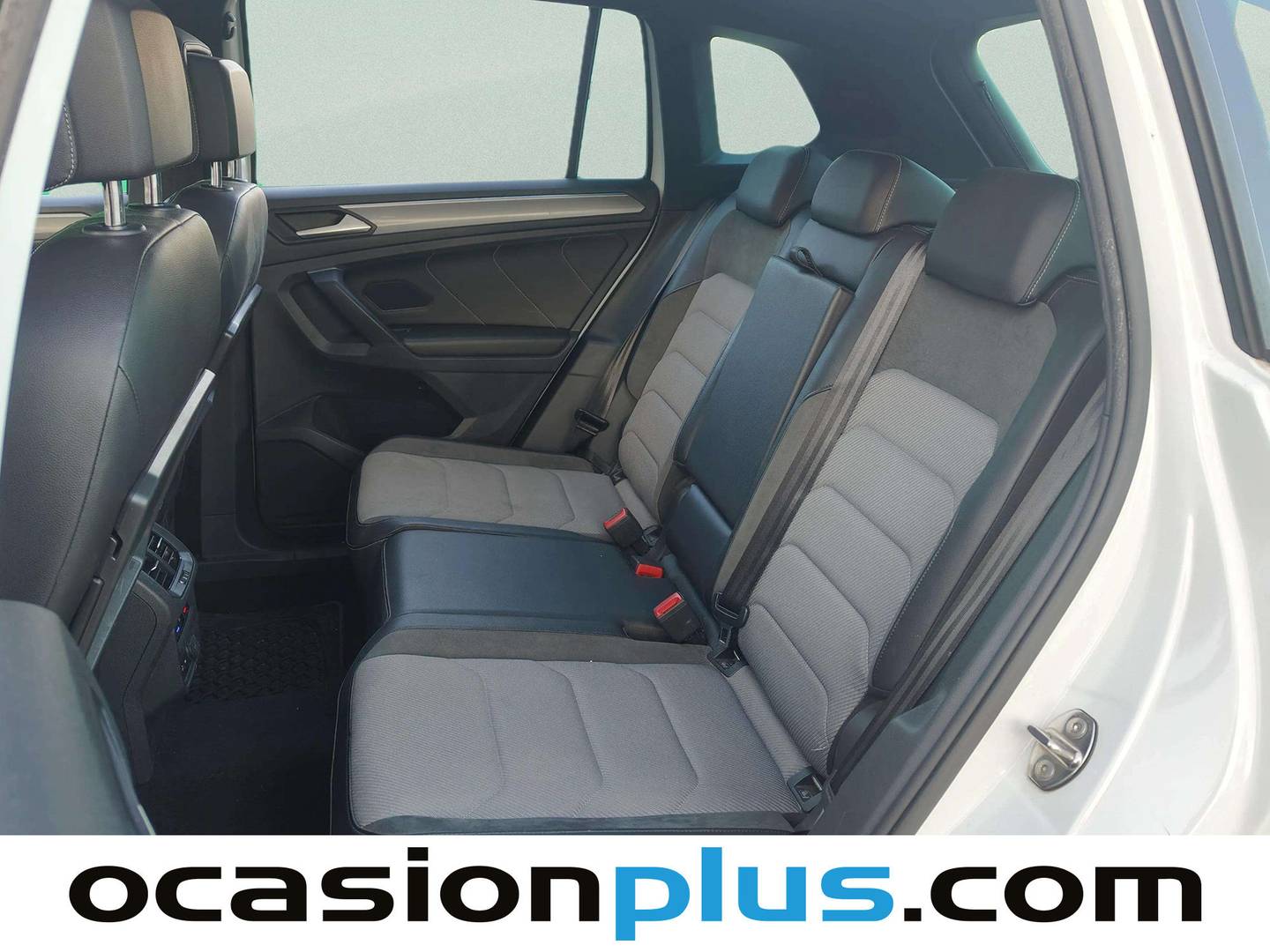 Foto asientos traseros Volkswagen Tiguan Volkswagen Tiguan Sport 2.0 TDI (150 CV) Pack R-Line