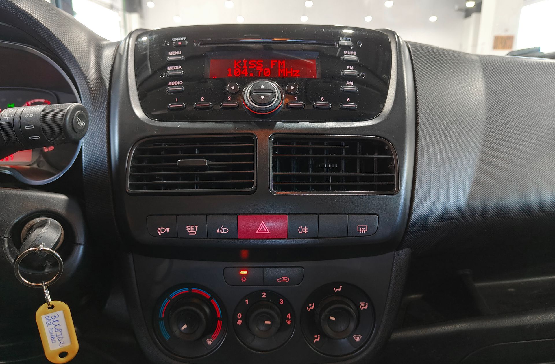 Opel Combo Tour 1.3 CDTI Tour Expression L1 H1 - foto 25