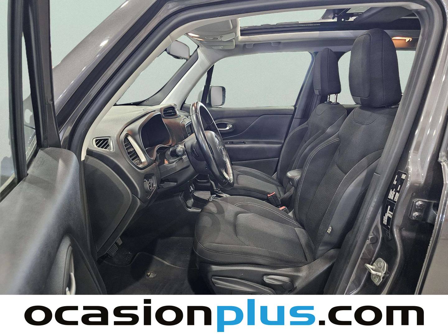 Foto asientos delanteros Jeep Renegade Jeep Renegade 1.4 Multiair Limited 4x2 DDCT (140 CV)