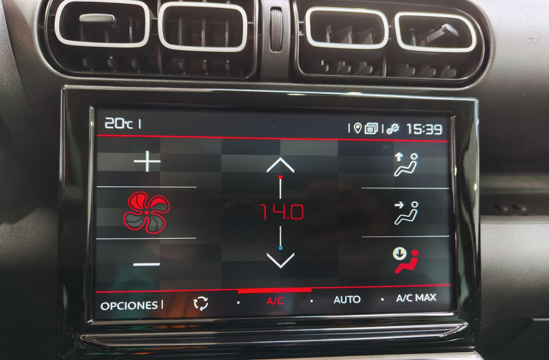 Citroën C3 Aircross BlueHDi 110 Plus - foto 27