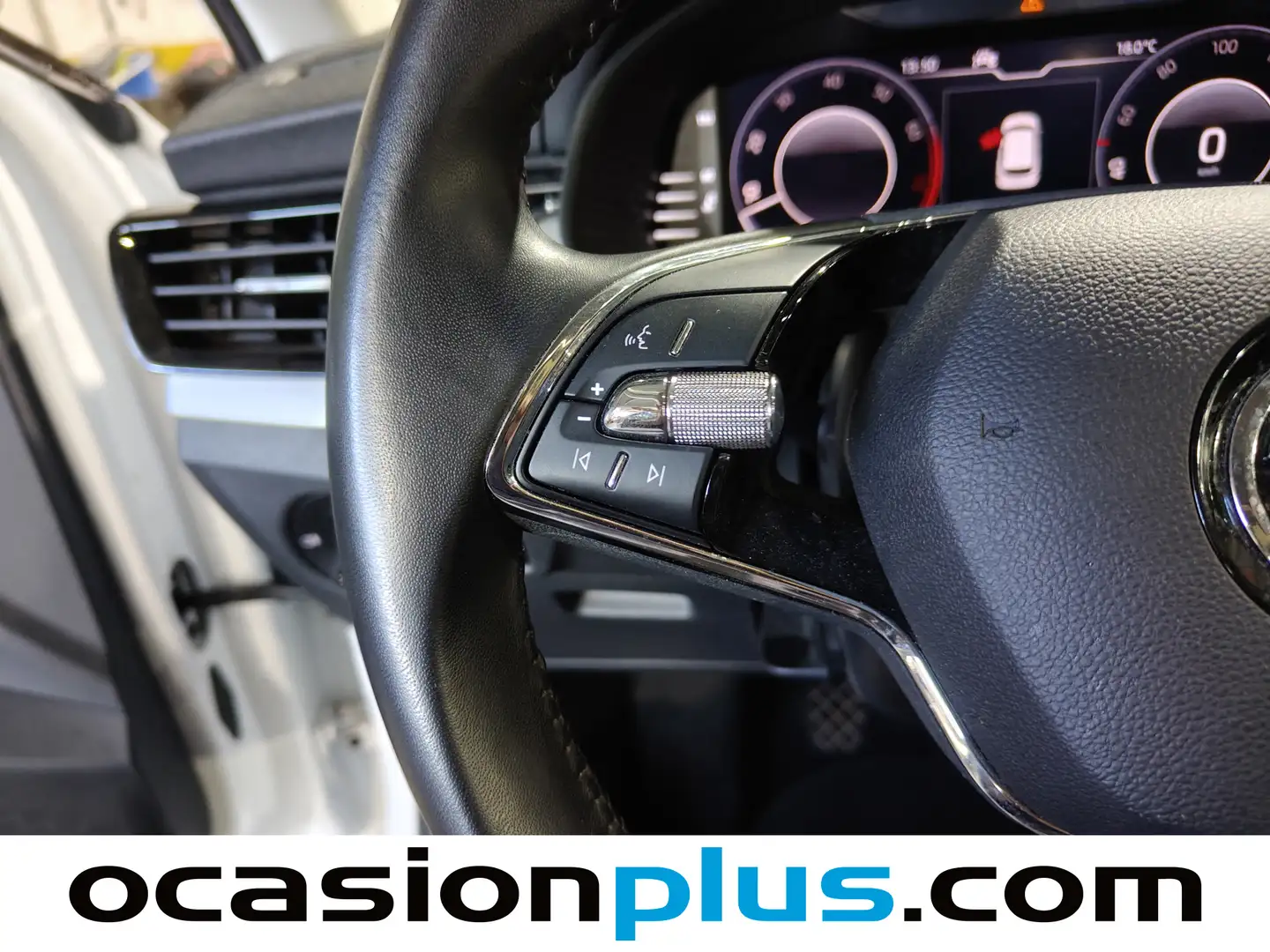 Foto Skoda Kamiq Skoda Kamiq 1.5 TSI Ambition  (150 CV)