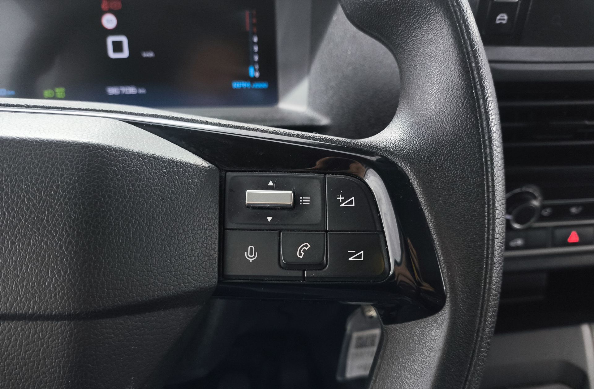 Citroën Jumpy Furgon BlueHDi 120 Talla M 3 plazas - foto 24
