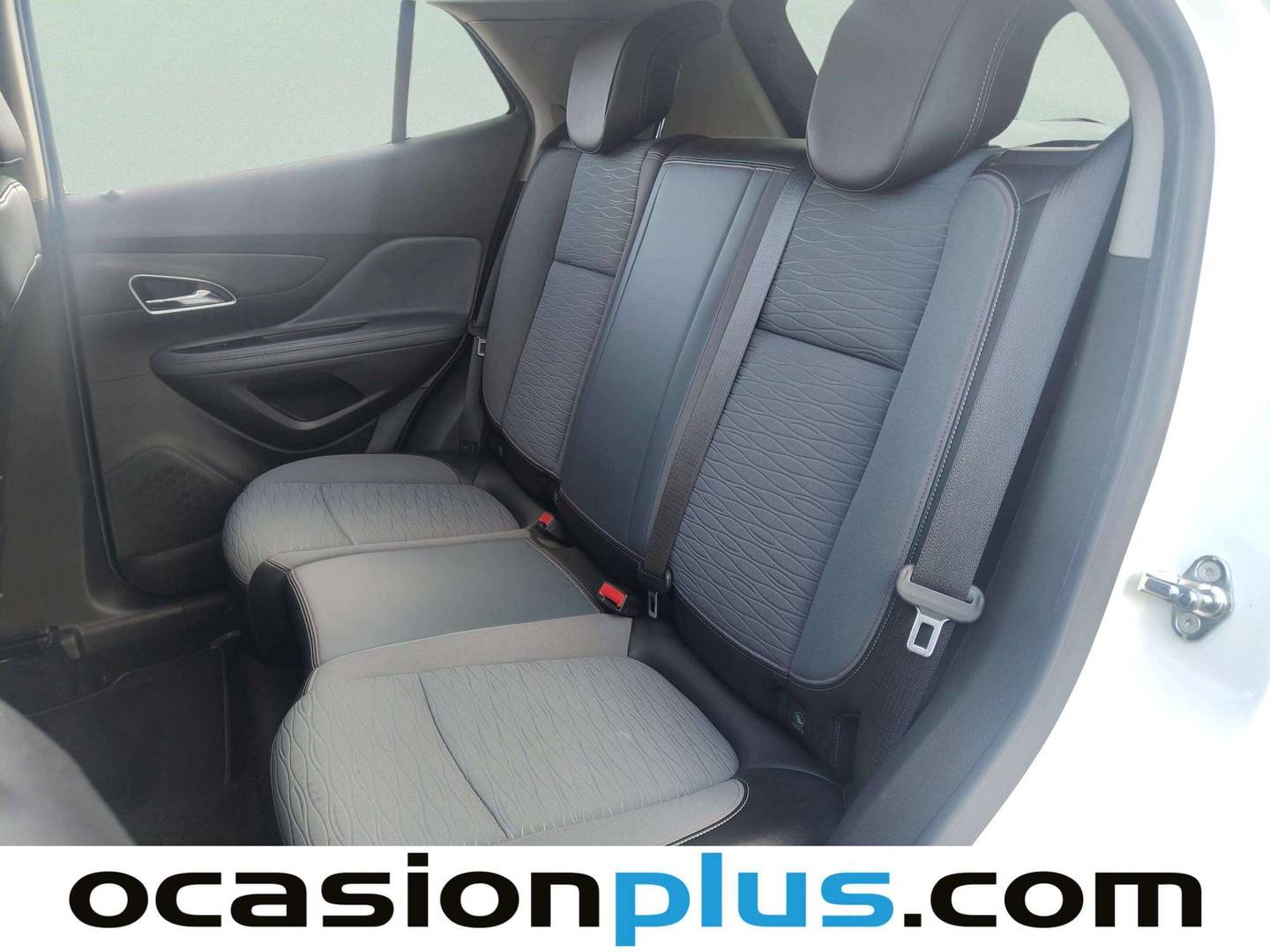 Foto asientos traseros Opel Mokka Opel Mokka 1.4 Turbo S&S Excellence 4x2 (140 CV)