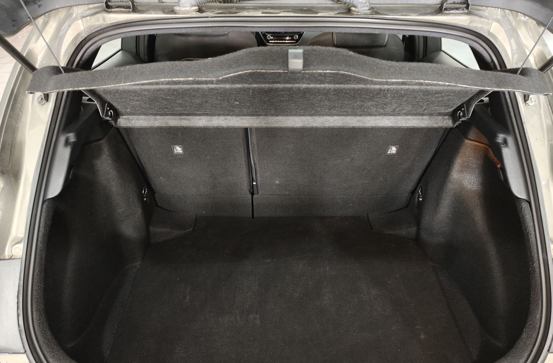 Toyota Corolla 140H Active Plus - foto 15