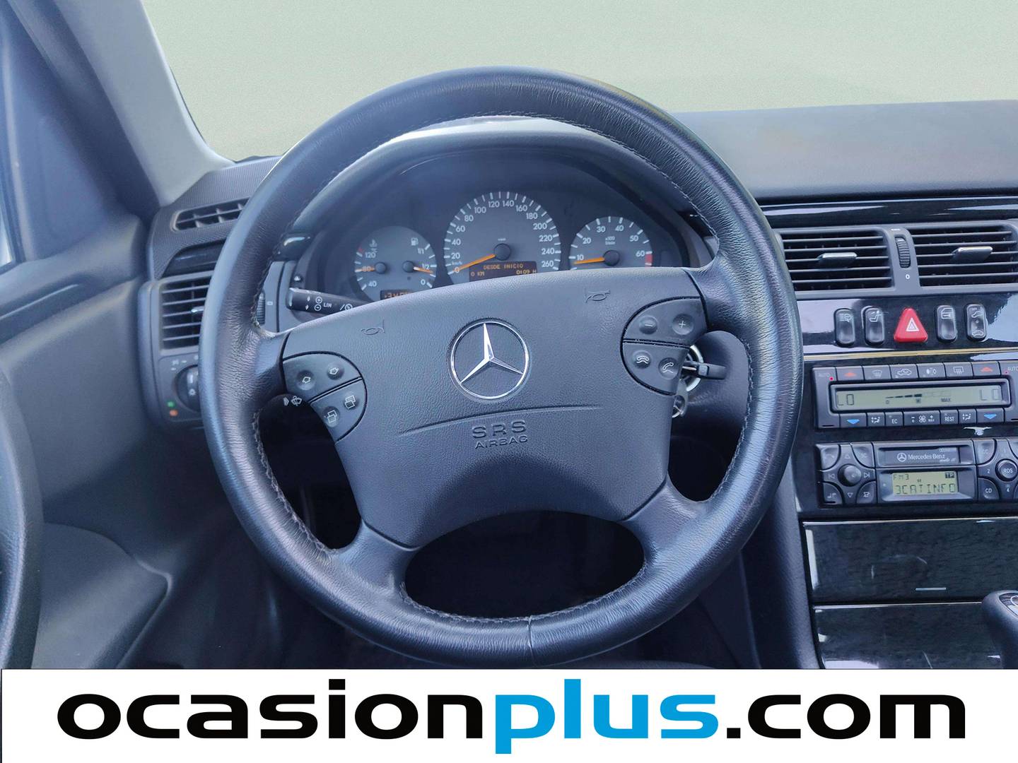 Mercedes Clase E Mercedes Clase E Clase E E 430 Avantgarde (279 CV) 2000