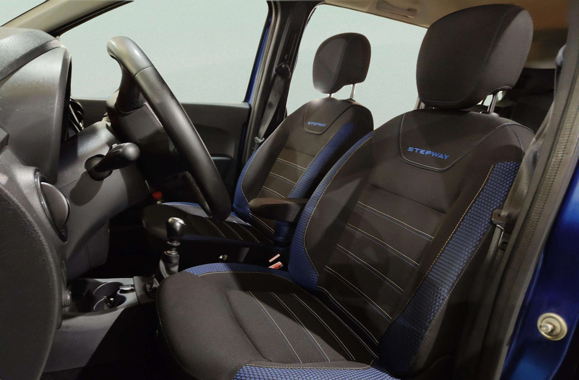 Dacia Lodgy Serie Limitada Aniversario TCe GPF 7 plazas - foto 11
