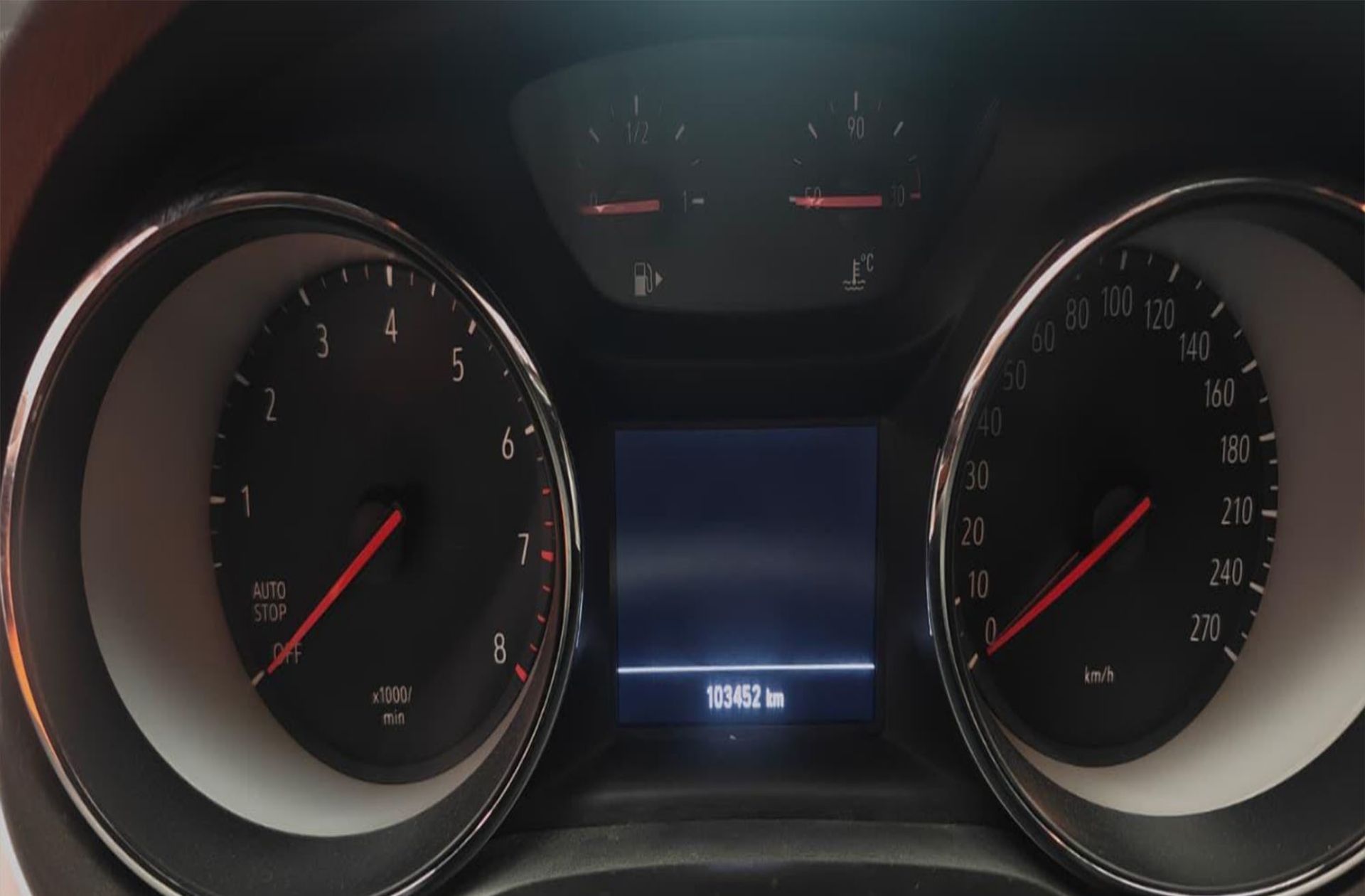Opel Astra 1.2 Turbo SHL GS Line - foto 28