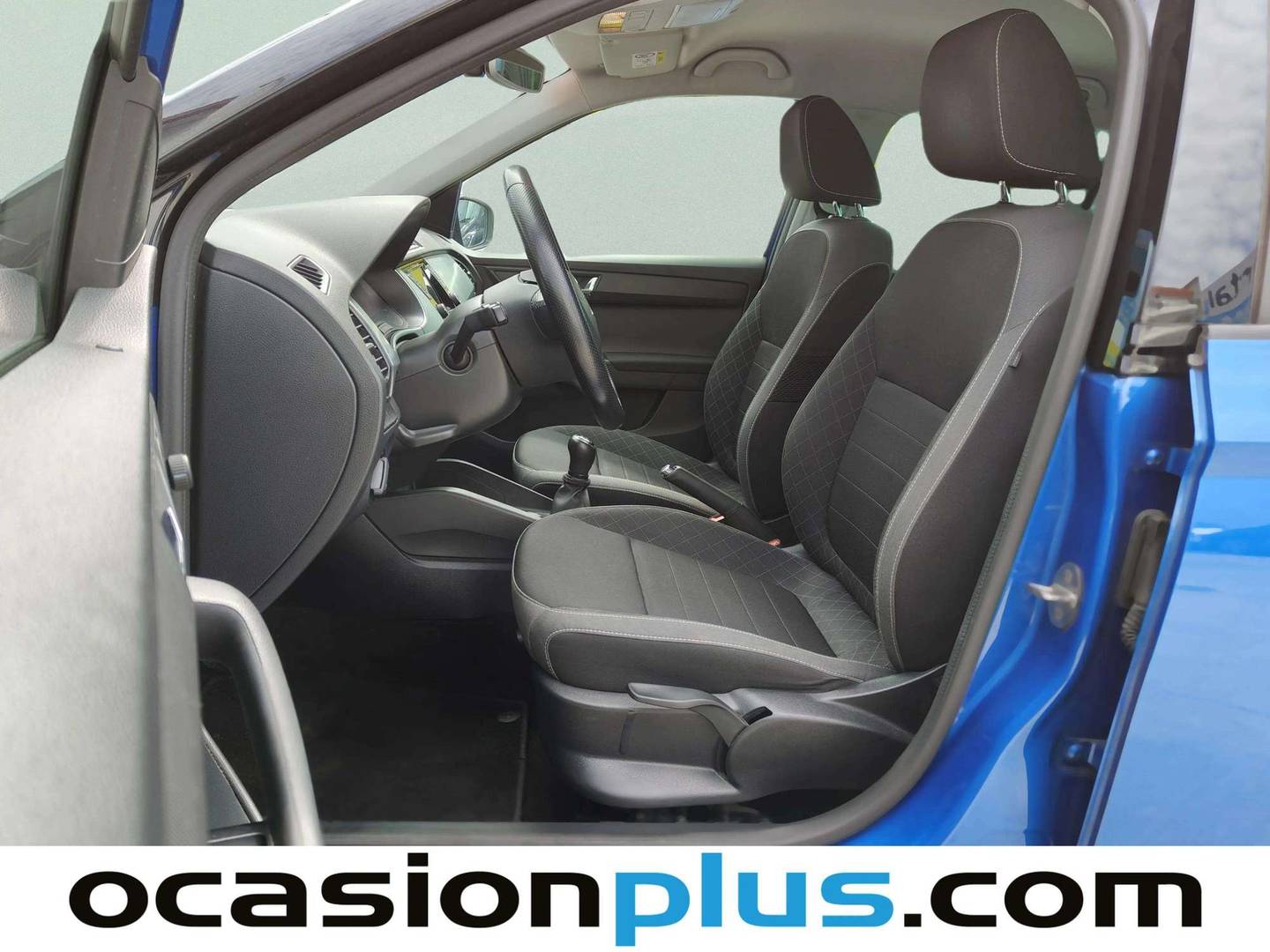 Foto asientos delanteros Skoda Fabia Skoda Fabia 1.0 MPI Color Concept (75 CV)