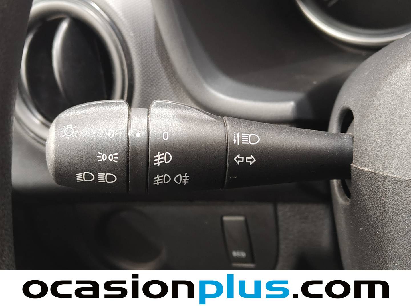 Foto Dacia Logan Dacia Logan TCE 90 GLP Essential (90 CV)