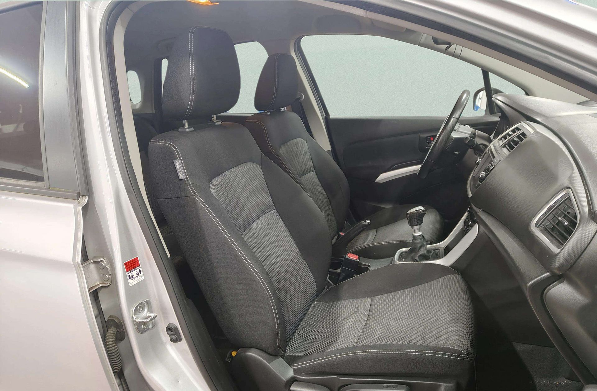 Suzuki S-Cross 1.6 Ddis GLE - foto 16