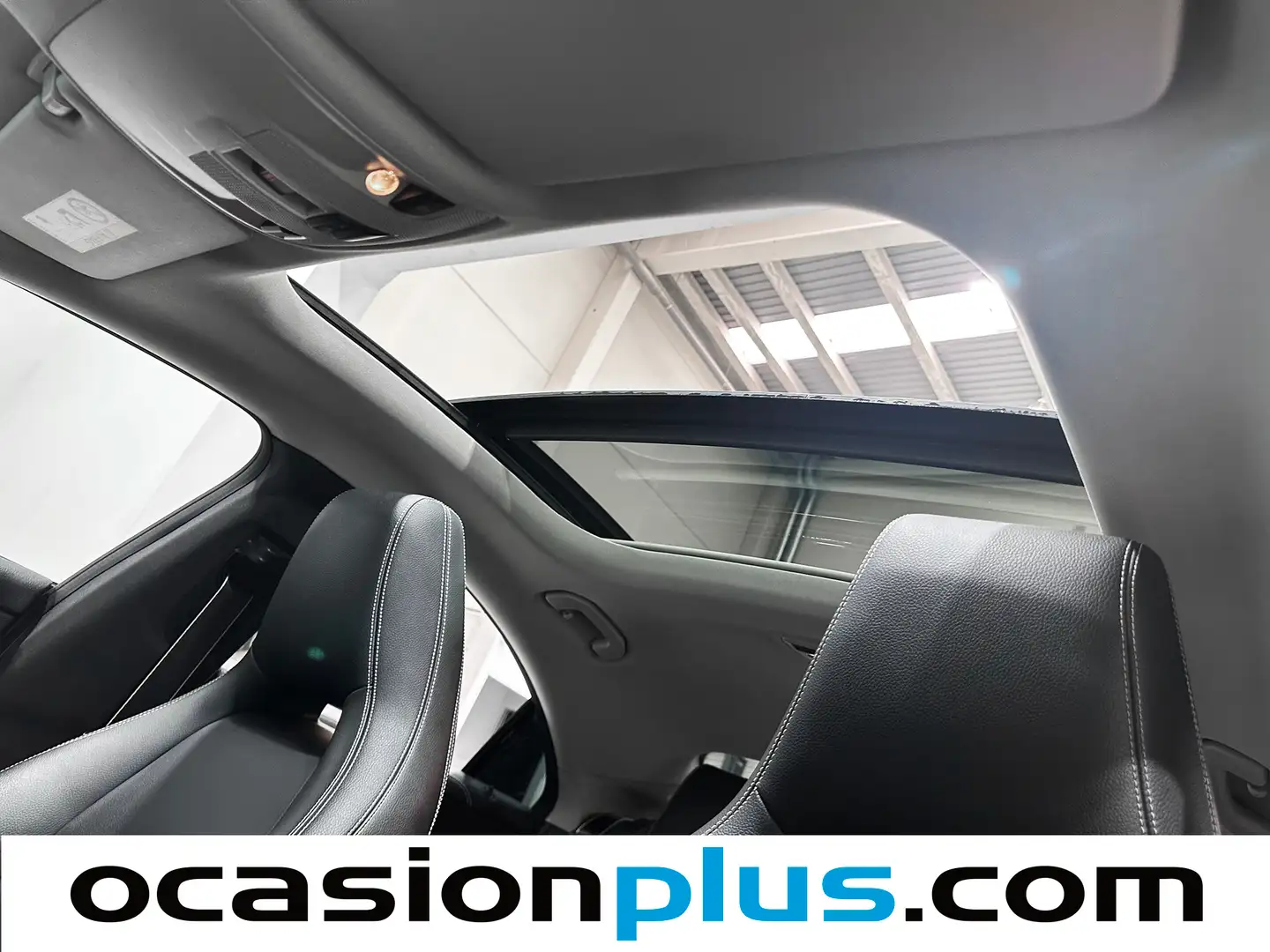 Foto Mercedes CLA Mercedes-Benz CLA 200 d (136 CV) Pack AMG