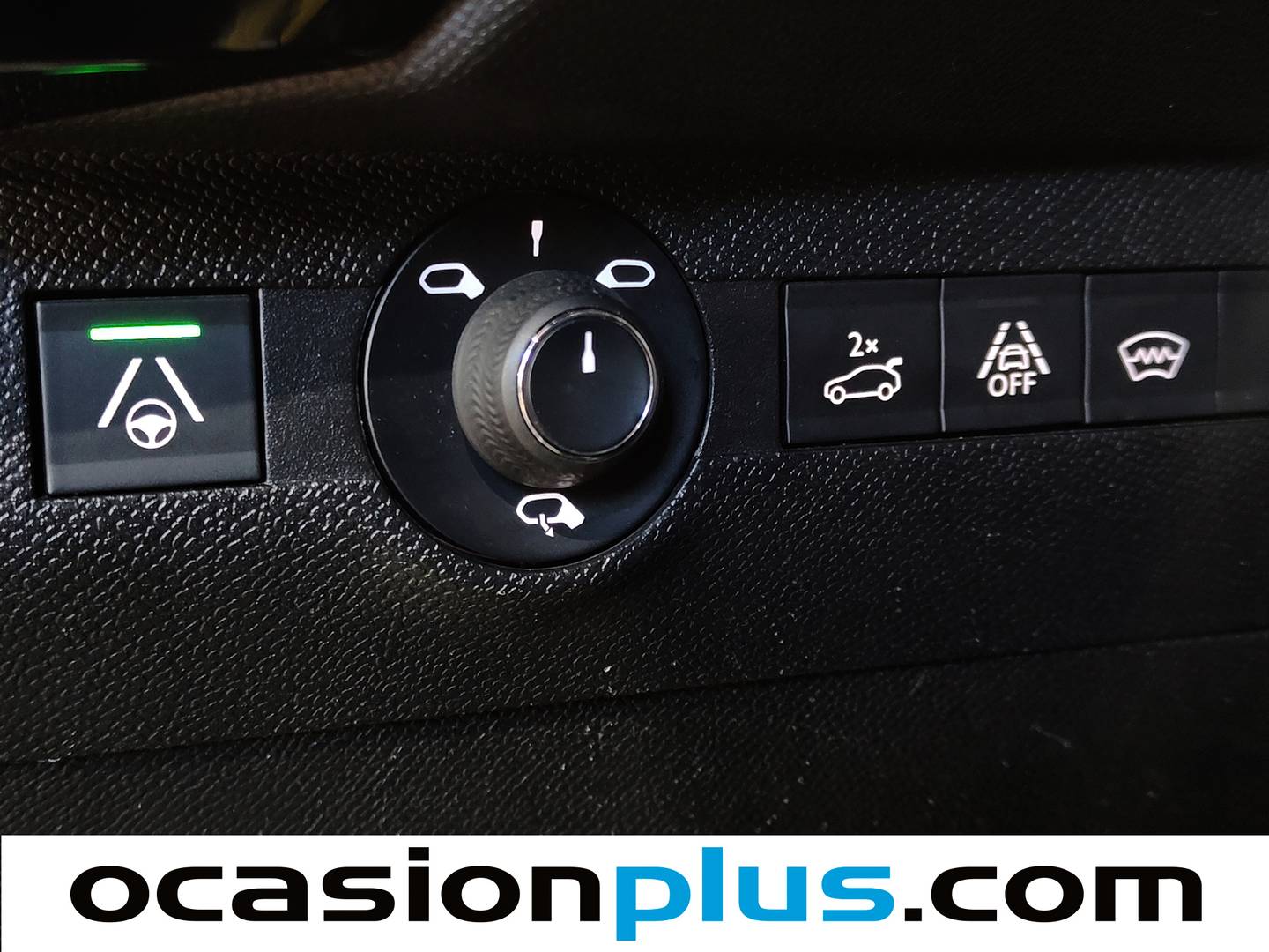 DS DS 7 Crossback DS DS7 Crossback BlueHDi 130 Performance Line Auto (130 CV) diésel