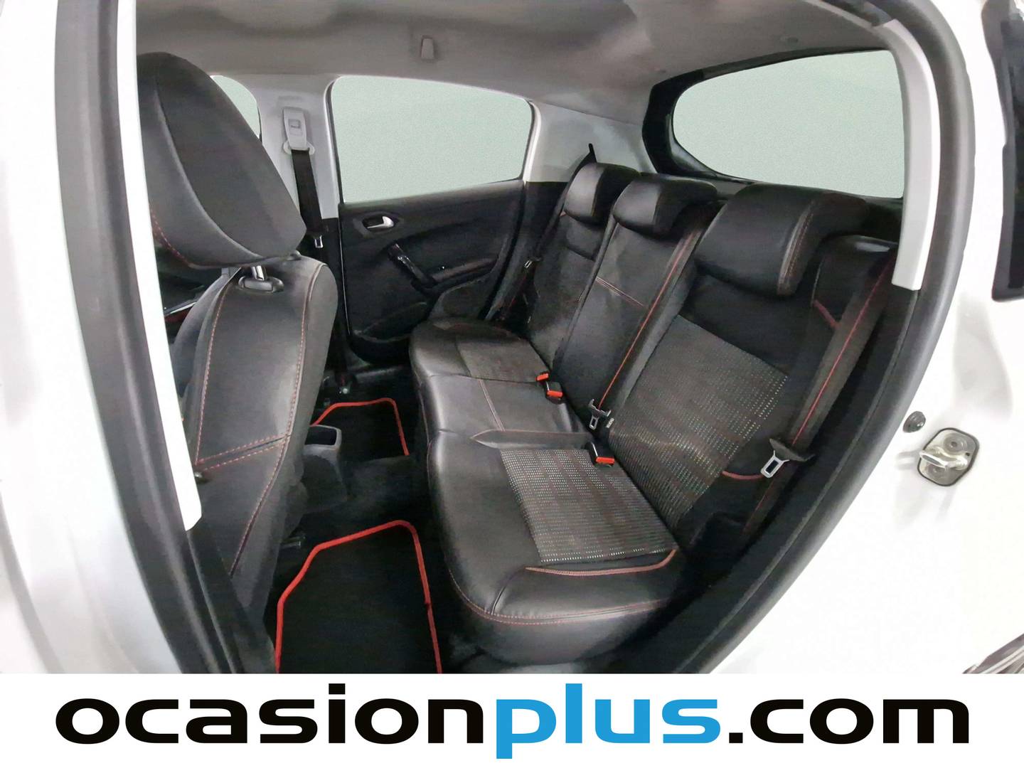 Foto asientos traseros Peugeot 208 Peugeot 208 1.2 PureTech GT-Line S&S (110 CV)