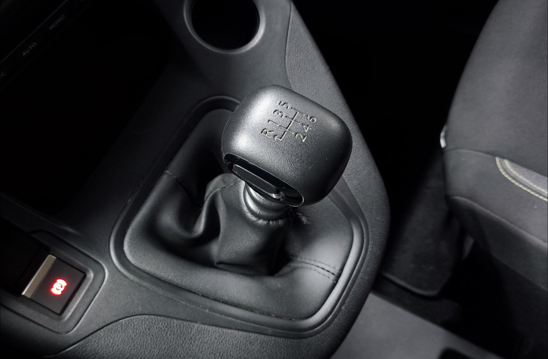 Peugeot Rifter BlueHDi 130 Active Standard - foto 5