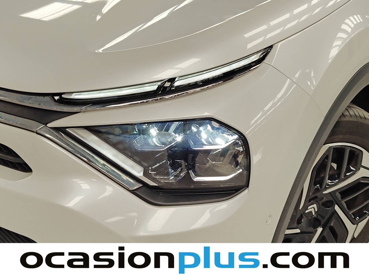 Foto Citroën C4 X Citroen C4 X 1.2 PureTech 130 S&S Shine EAT8 (131 CV)