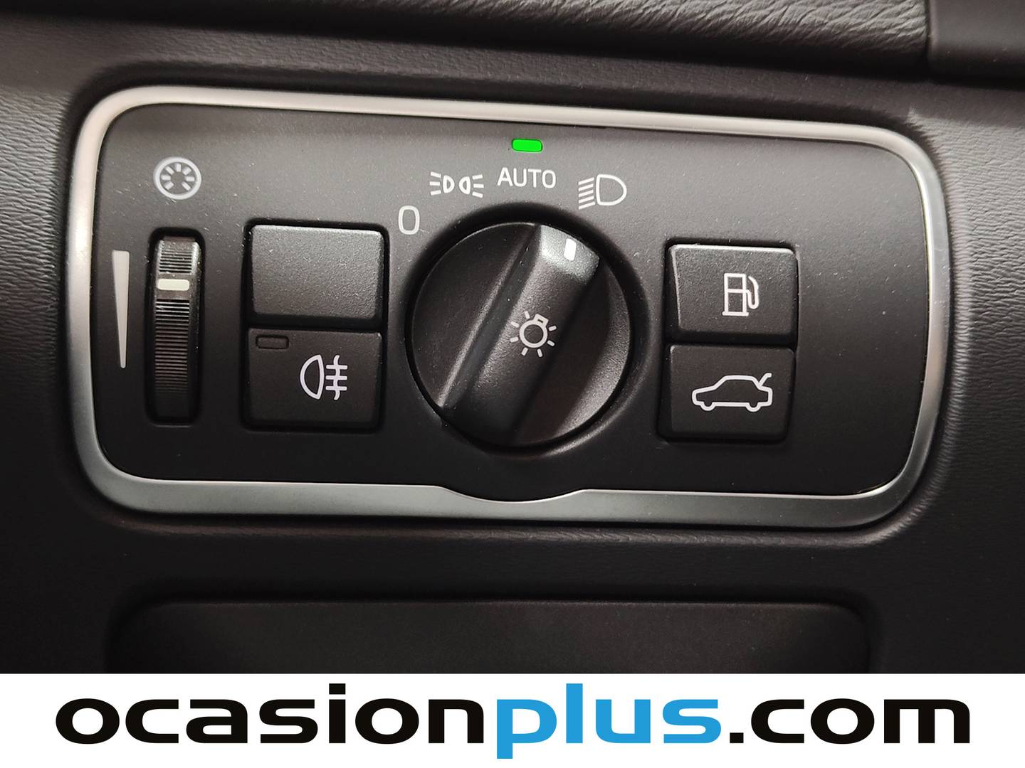 Acabados Volvo V60 Cross Country Volvo V60 Cross Country D3 Kinetic (150 CV)
