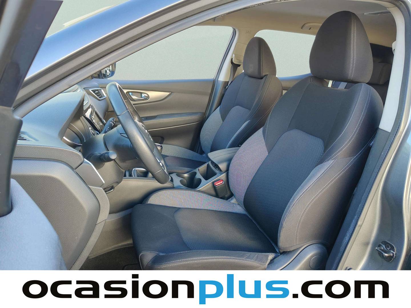 Foto asientos delanteros Nissan QASHQAI Nissan Qashqai dCi 150 N-Connecta 4x2 (150 CV)