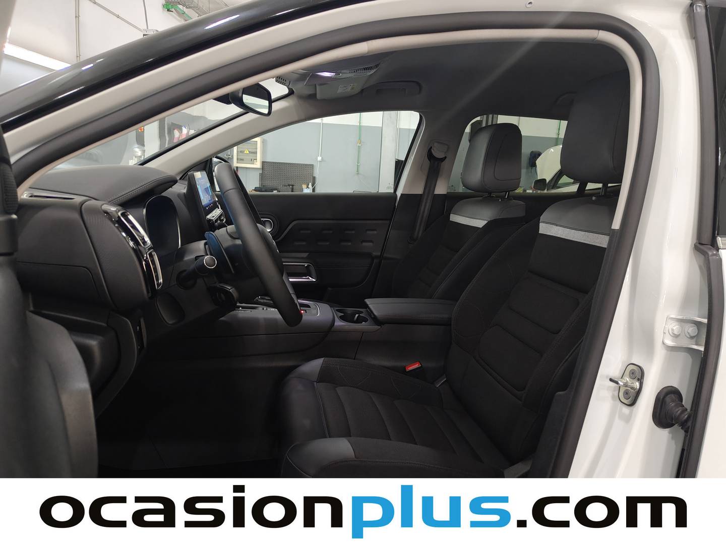 Foto Citroën C5 Aircross Hybrid Citroen C5 Aircross Hybrid 180 Feel Pack e-EAT8  (180 CV)