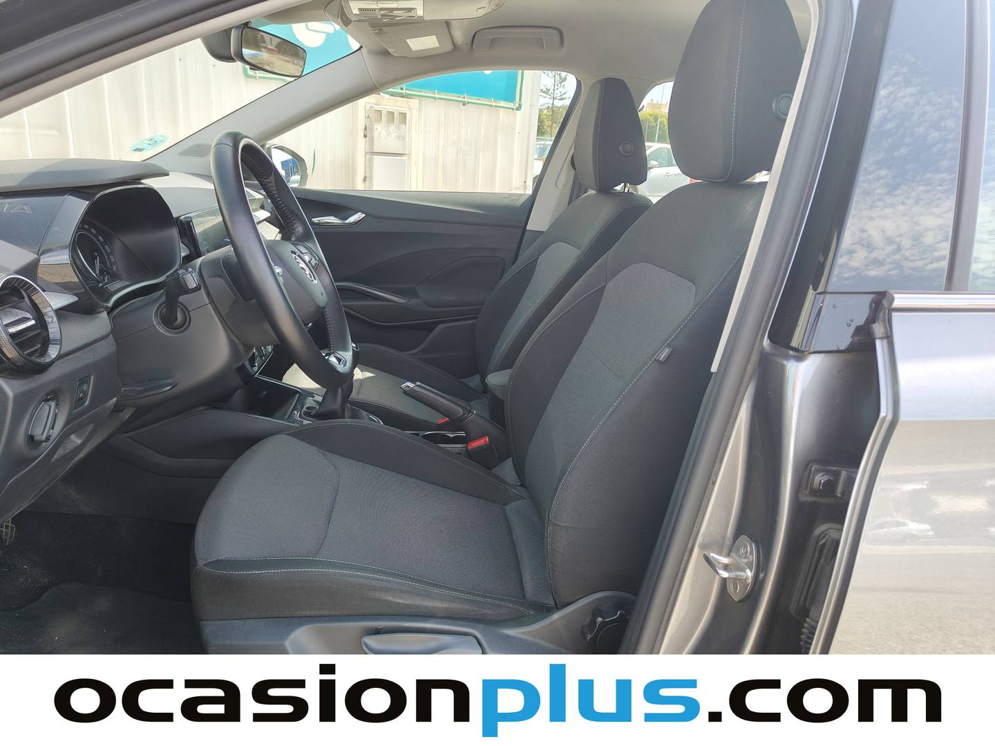 Foto asientos delanteros Skoda Fabia Skoda Fabia 1.0 MPI Ambition (80 CV)