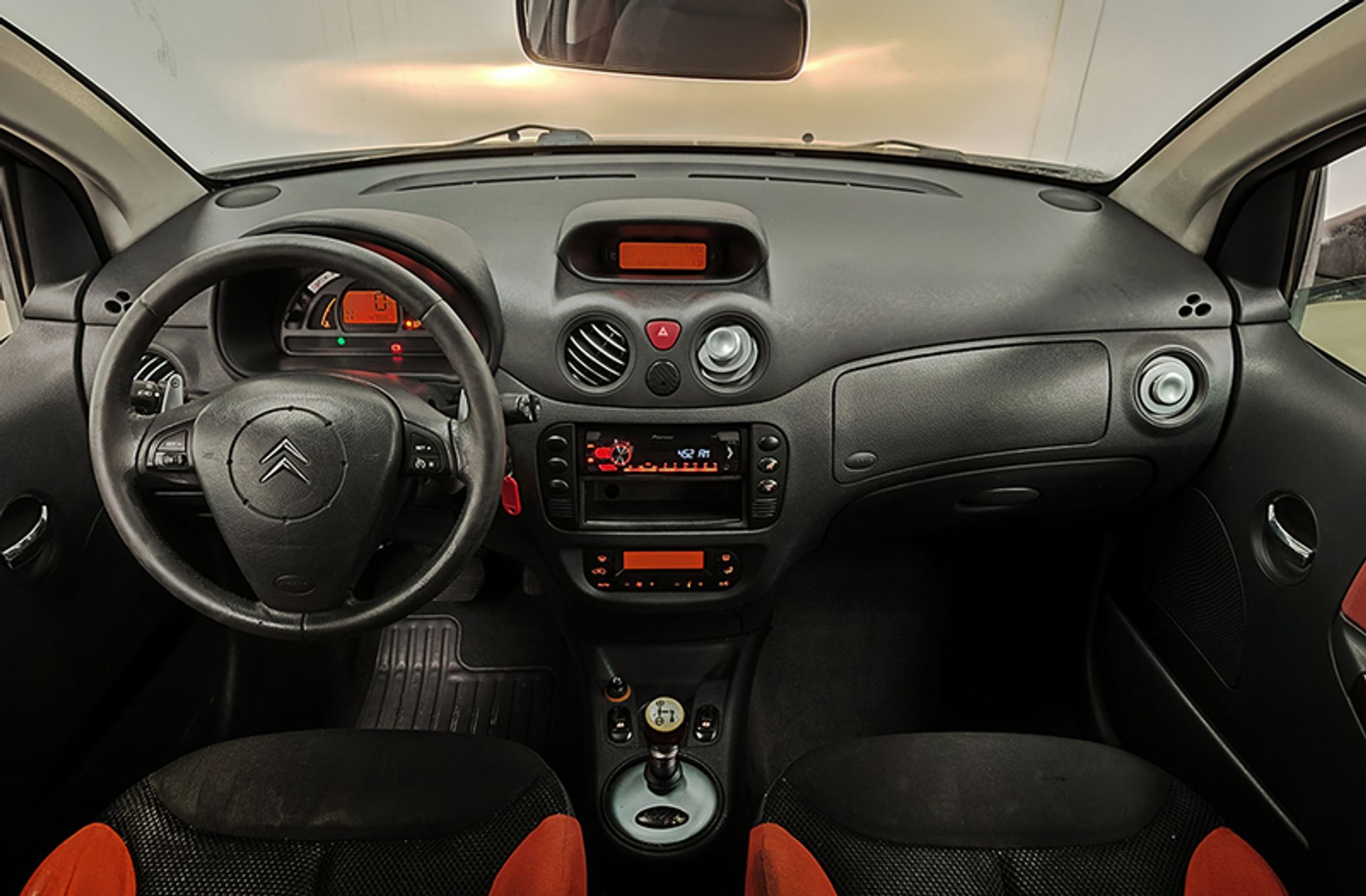 Citroën C2 1.4 HDi VTR - foto 6