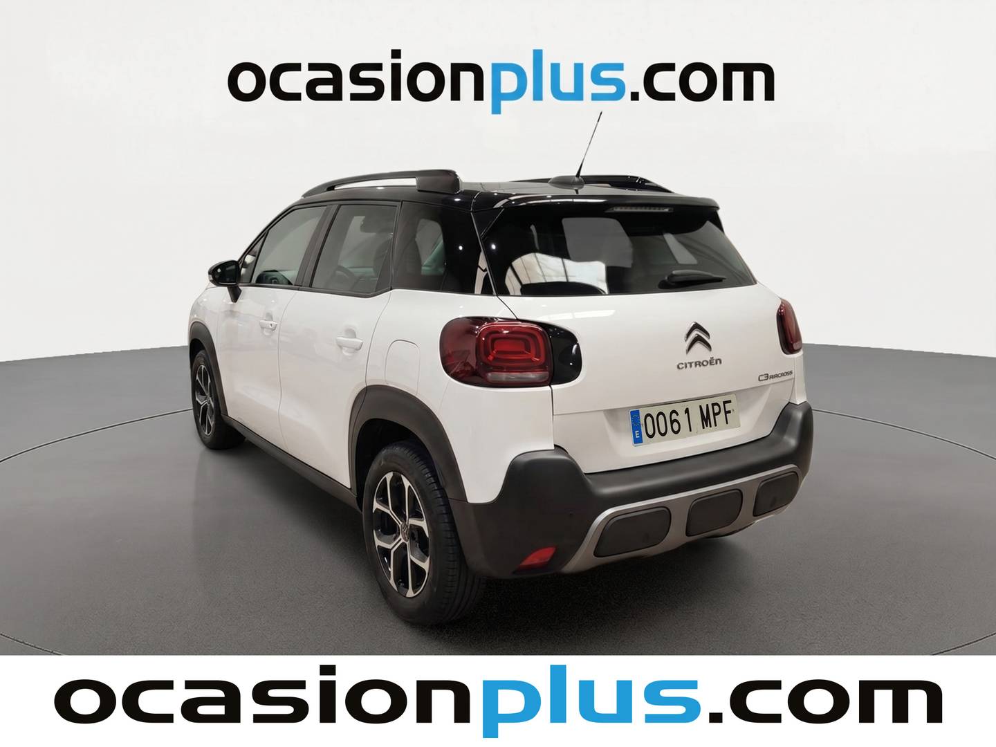 Foto trasera Citroën C3 Aircross Citroën C3 Aircross PureTech 110 S&S Plus (110 CV) izquierda